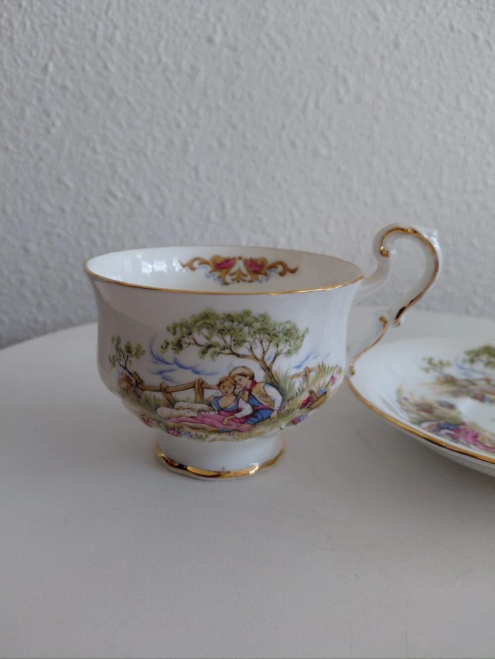 Vtg 1960s ROYAL CREST Fine Bone China FIRST LOVE Colonial Tea Cup&Saucer England